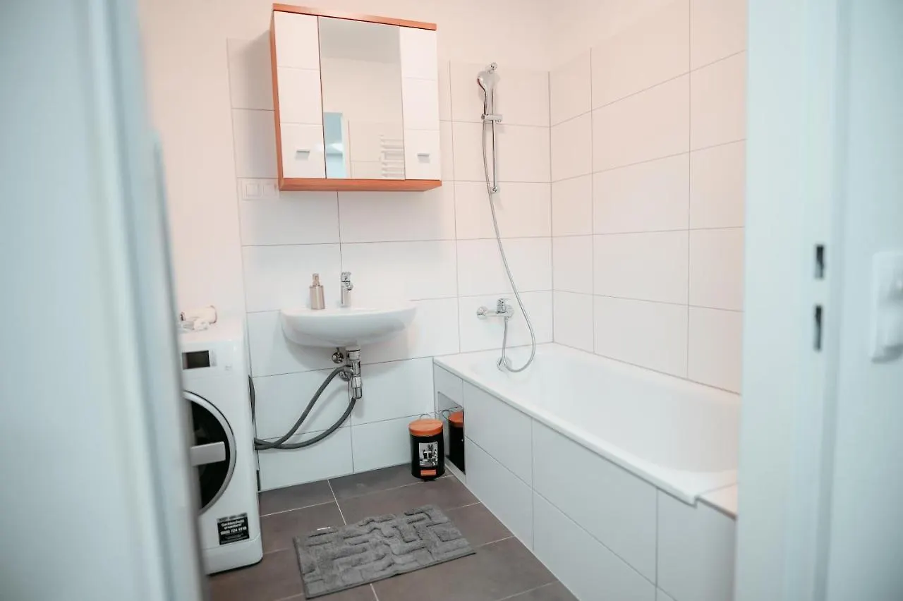 Vienna Cozy Apartment 105 Austria